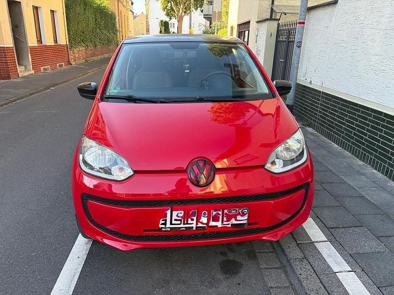 Rot Gebraucht 2013 VW up! Kleinwagen | 4.300 € (Fairer Preis) - Bild 1/4