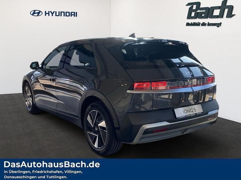 Neu Hyundai Ioniq 5 83 kW (114 PS) 2026 Ecotronic grey SUV