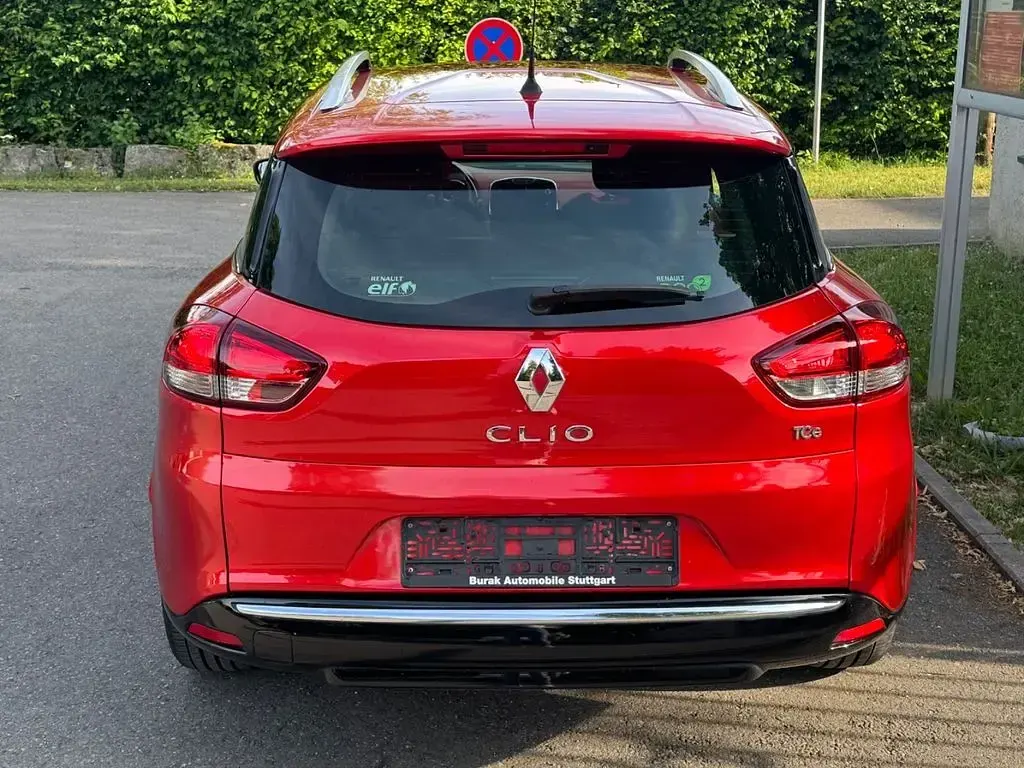 Gebraucht Renault Clio IV Luxe 90 PS (66 kW) 2014 Rot Limousine