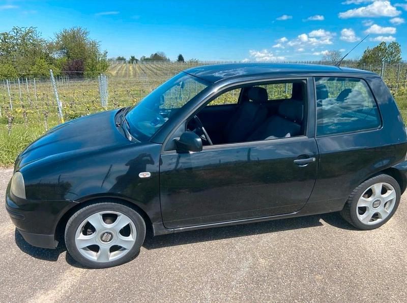 Second-hand Seat Arosa 2004 Negru Hatchback