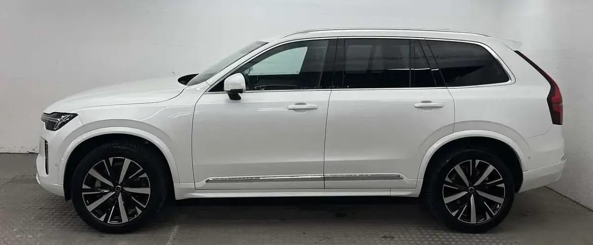 Gebraucht Volvo XC90 Plus 250 PS (183 kW) 2025 Weiß SUV
