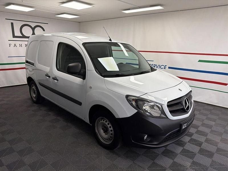 Gebraucht Mercedes Citan 109 95 PS (69 kW) 2021 Arktikweiss Van / Kleinbus