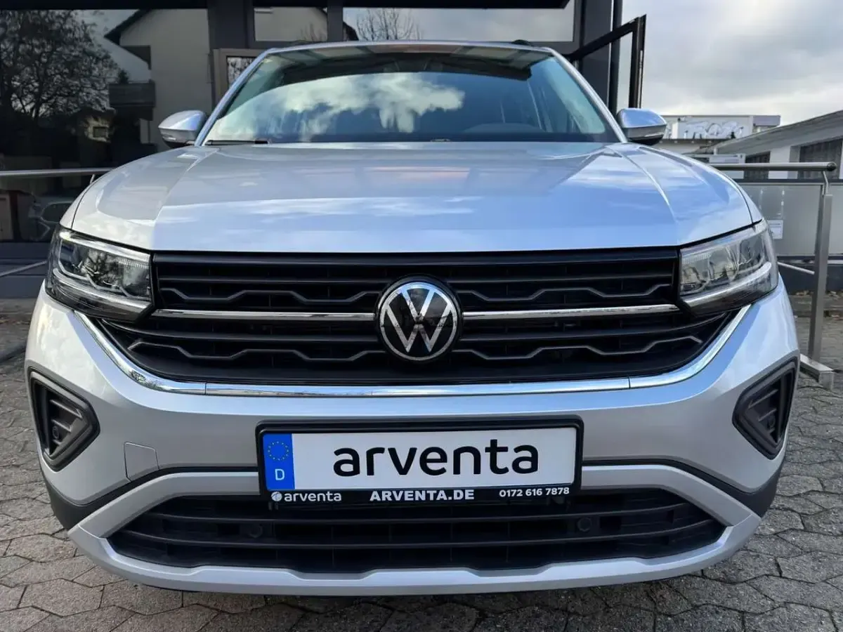 Neu VW T-Cross Life 116 PS (85 kW) 2026 Silber metallic SUV