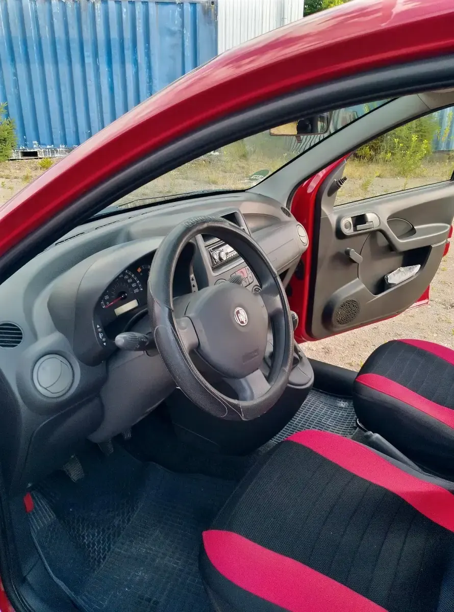 Gebraucht Fiat Panda 54 PS (39 kW) 2009 Rot Kleinwagen