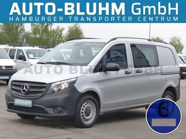 Brillantsilber Gebraucht 2021 Mercedes Vito Van / Kleinbus | 31.990 € (Superpreis) - Bild 1/4