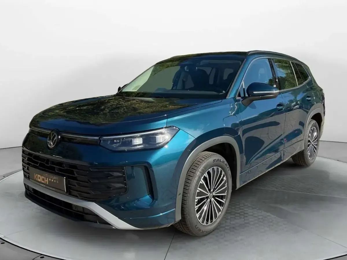 Gebraucht VW Tayron Life 205 PS (150 kW) 2025 Nightshade blue metallic SUV