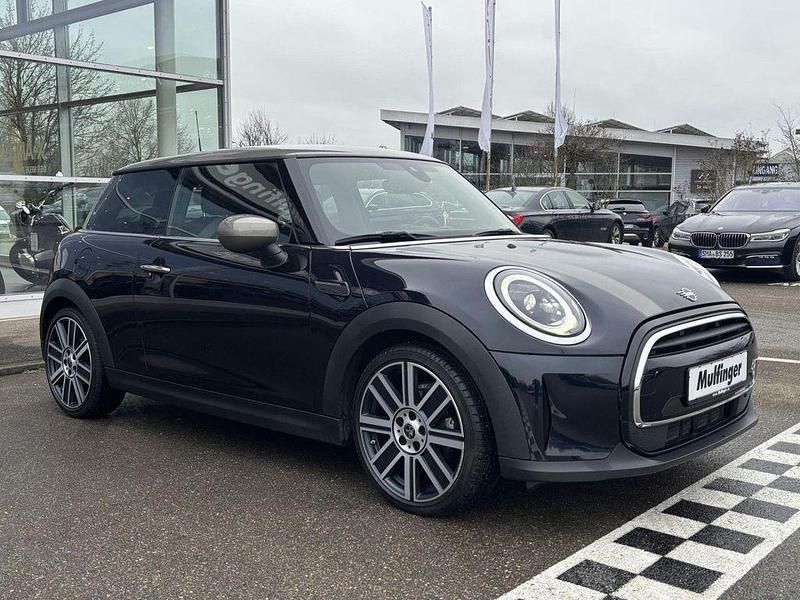 Używany Mini Cooper 136 KM (100 kW) 2022 Czarny Hatchback