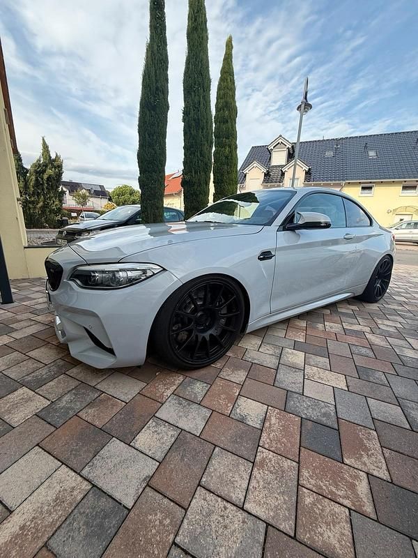 Silber Gebraucht 2019 BMW M2 Competition Edition Coupé | 39.999 € (Fairer Preis) - Bild 1/4