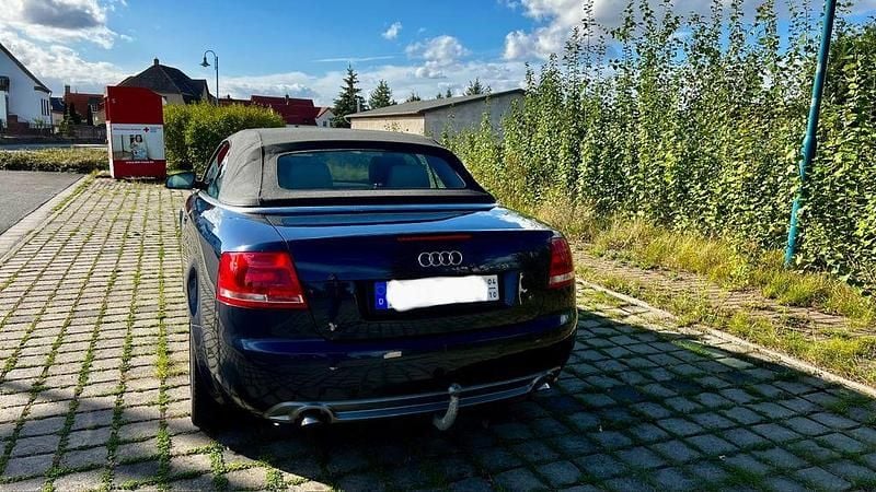 Gebraucht Audi A4 Cabriolet S-Line 232 PS (170 kW) 2007 Blau Cabrio