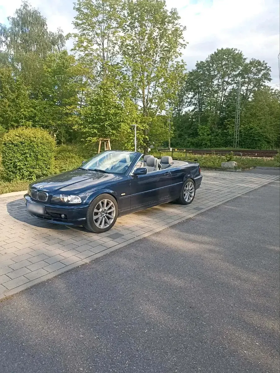 Gebraucht BMW 320 170 PS (125 kW) 2002 Grau Cabrio