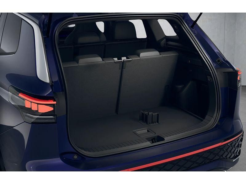 Neu VW Tayron 265 PS (194 kW) 2026 Violett SUV