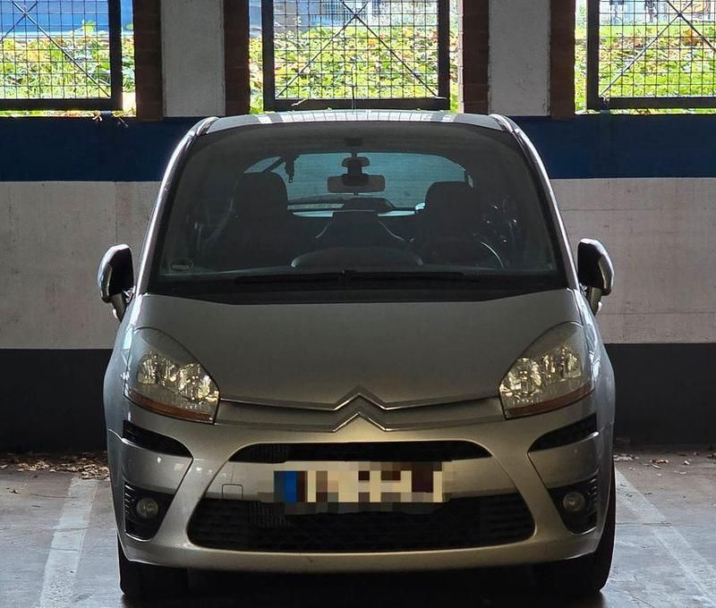 Grau Gebraucht 2008 Citroën C4 Picasso Style Van / Kleinbus | 2.500 € (Fairer Preis) - Bild 1/4
