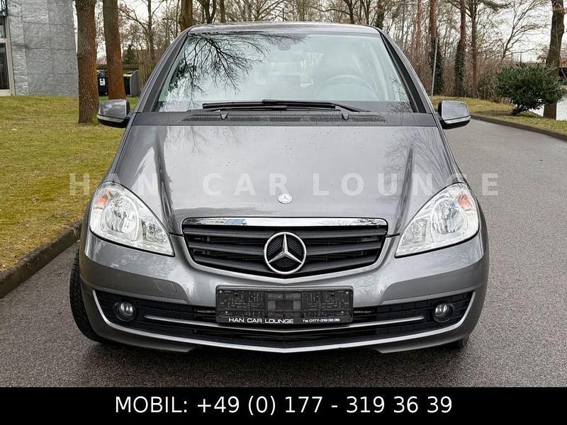 Gebraucht Mercedes A180 109 PS (80 kW) 2009 Grau Limousine