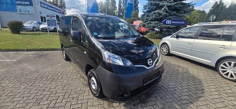 Schwarz Gebraucht 2011 Nissan NV200 Premium Edition Van | 5.900 € (Superpreis) - Bild 1/4