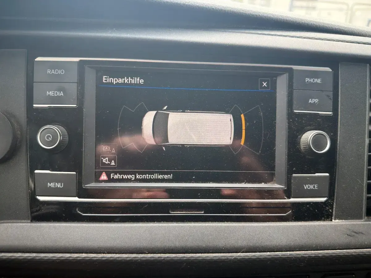 Gebraucht VW T6.1 150 PS (110 kW) 2020 Weiß Van