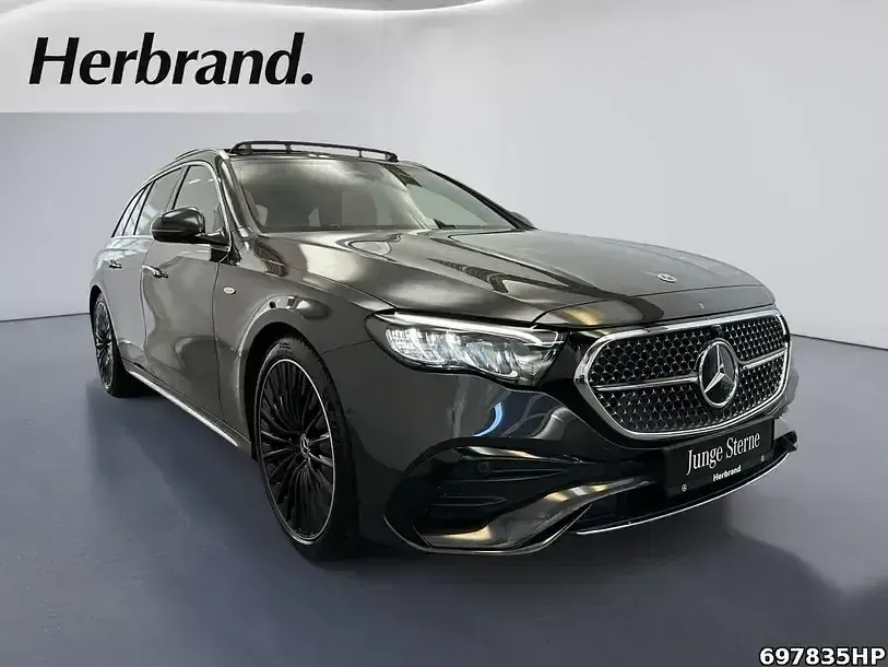 Usata Mercedes E300 AMG 313 CV (230 kW) 2025 Grigio Station wagon
