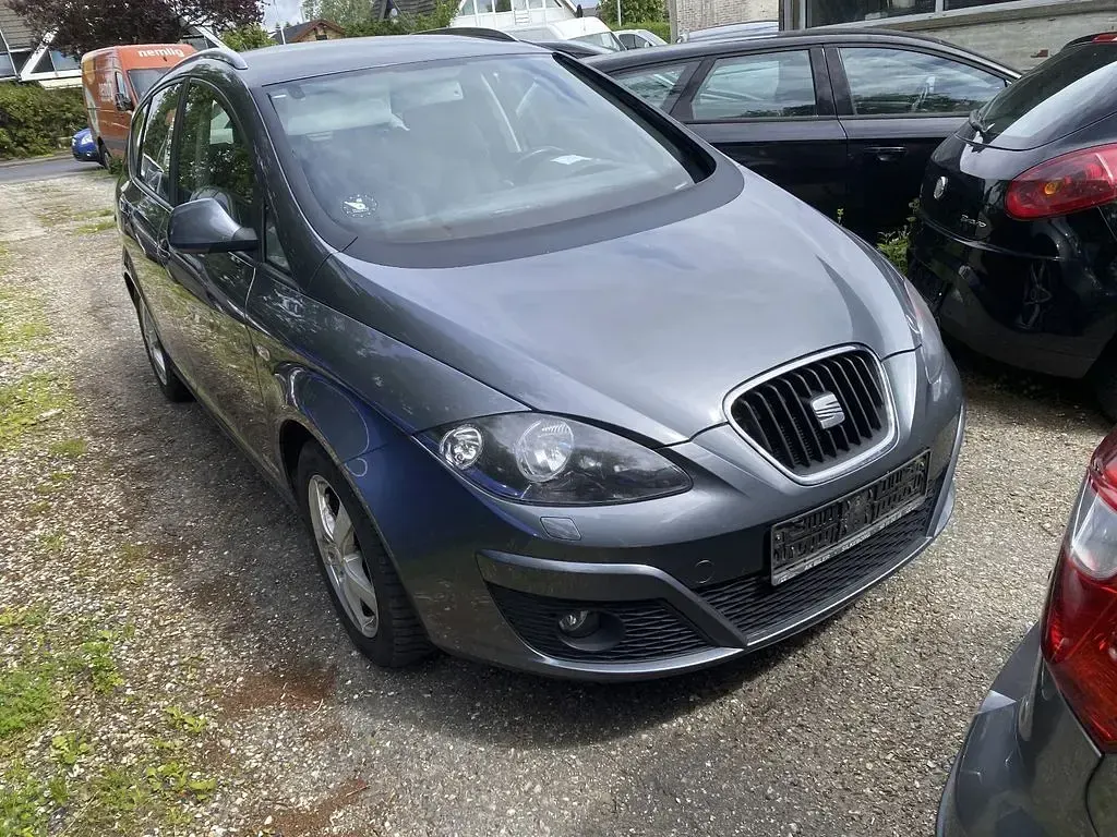 Gebraucht Seat Altea XL Ecomotive 105 PS (77 kW) 2013 Grau Van / Kleinbus