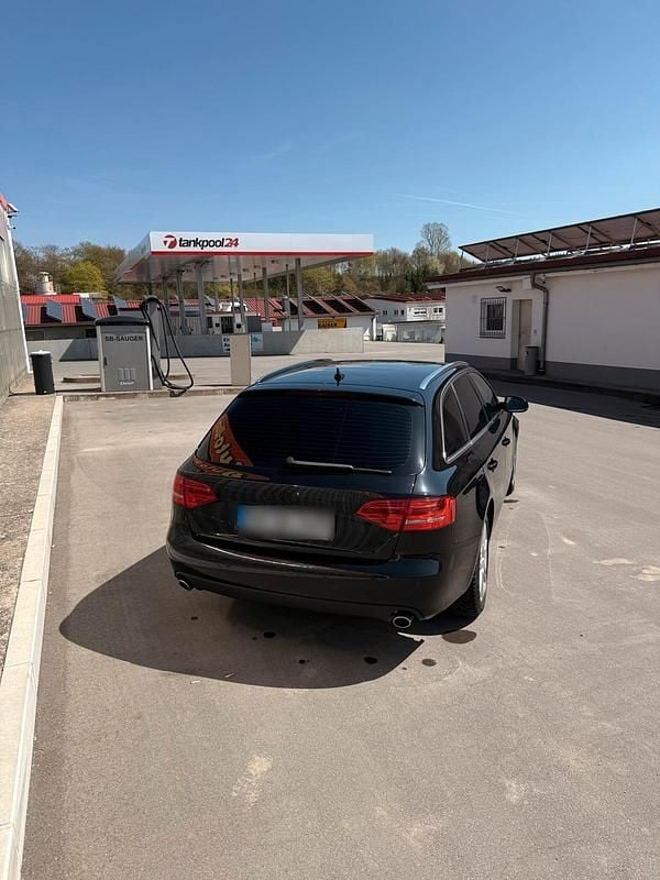 Używany Audi A4 Comfort 240 KM (176 kW) 2011 Czarny Kombi
