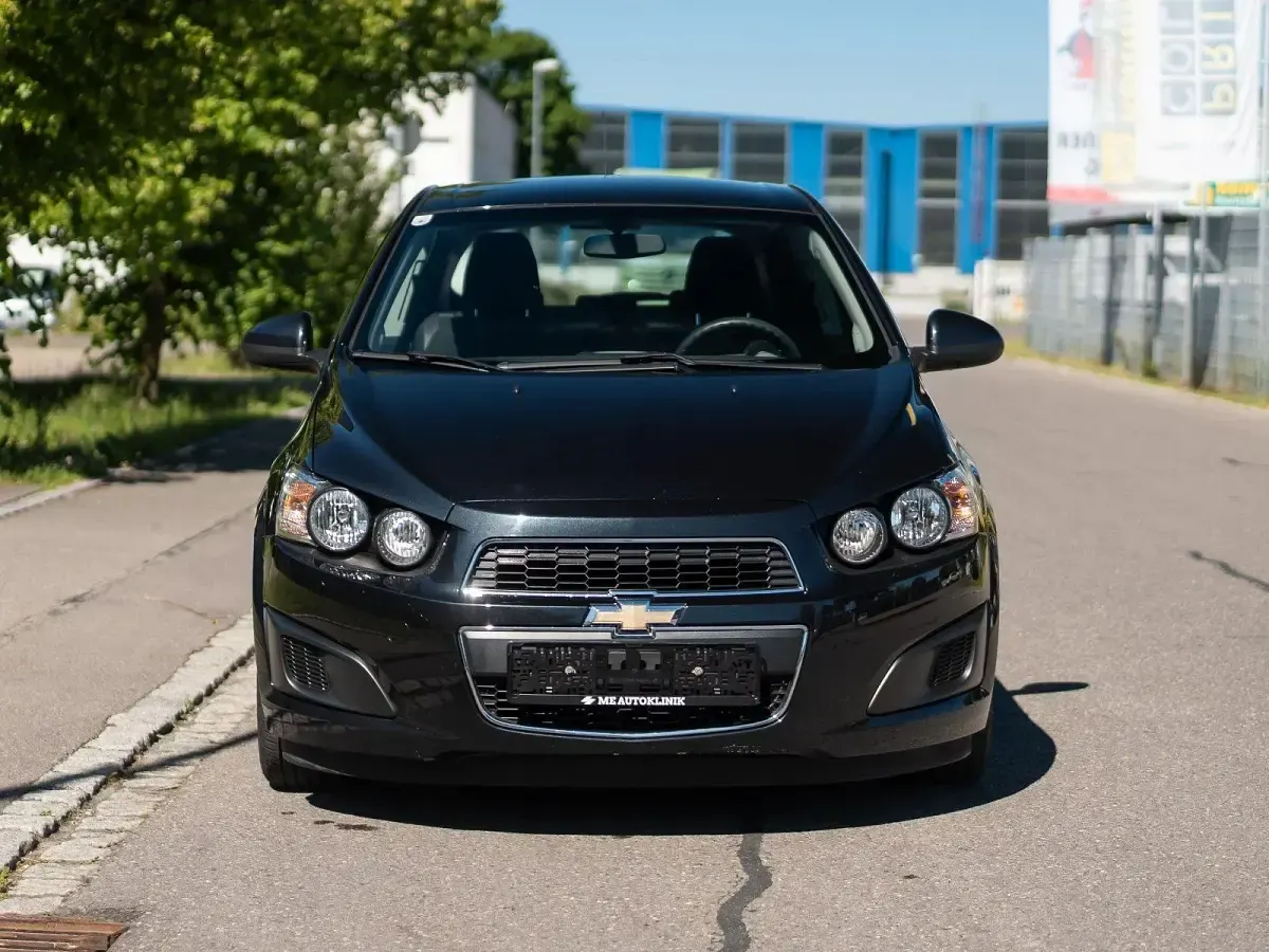 Occasion Chevrolet Aveo LT 101 ch (74 kW) 2012 Noir Citadine