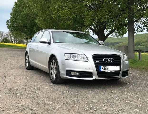 Silber metallic Gebraucht 2009 Audi A6 Kombi | 7.350 € (Teuer) - Bild 1/4