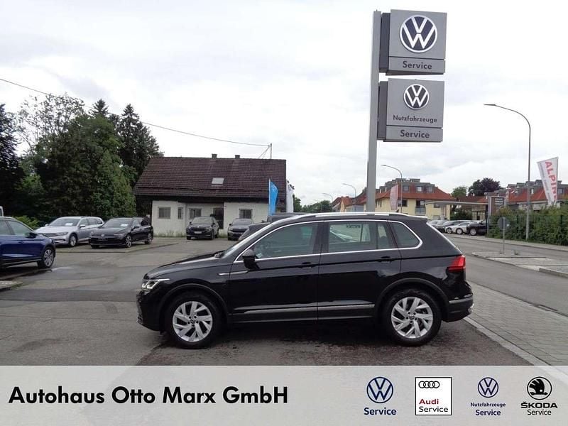 Deep black perleffekt Gebraucht 2021 VW Tiguan Elegance SUV | 24.900 € (Guter Preis) - Bild 1/4