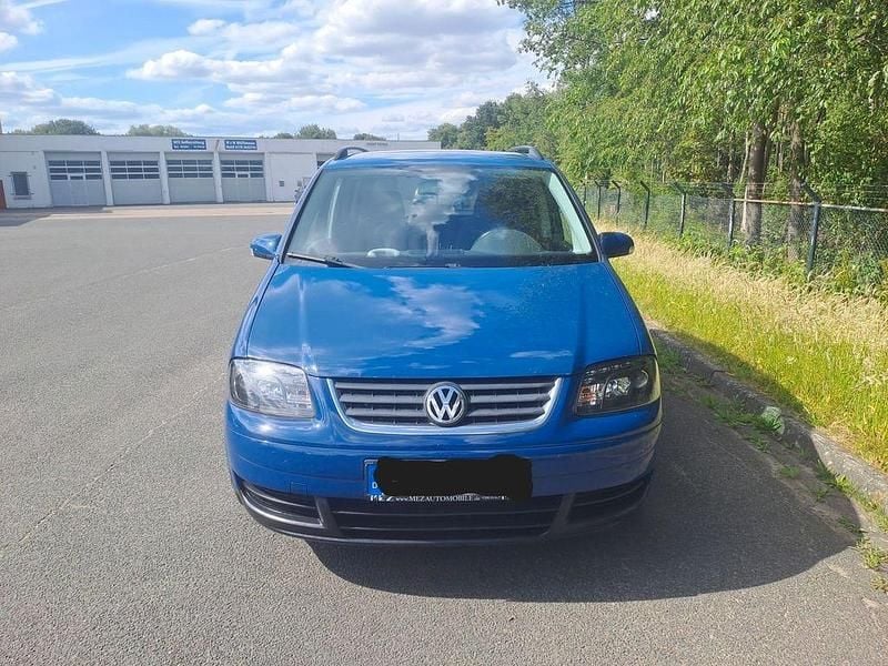 Blau Gebraucht 2006 VW Touran Van / Kleinbus | 1.850 € (Superpreis) - Bild 1/4
