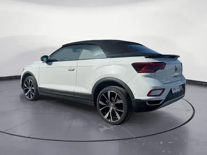 Gebraucht VW T-Roc Style 150 PS (110 kW) 2025 Schwarz SUV