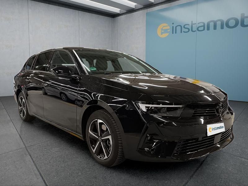 Gebraucht Opel Astra 131 PS (96 kW) 2024 Schwarz Kombi