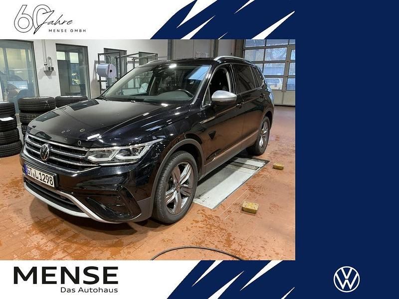 Deep black perleffekt Gebraucht 2022 VW Tiguan Allspace Elegance SUV | 29.815 € (Guter Preis) - Bild 1/4