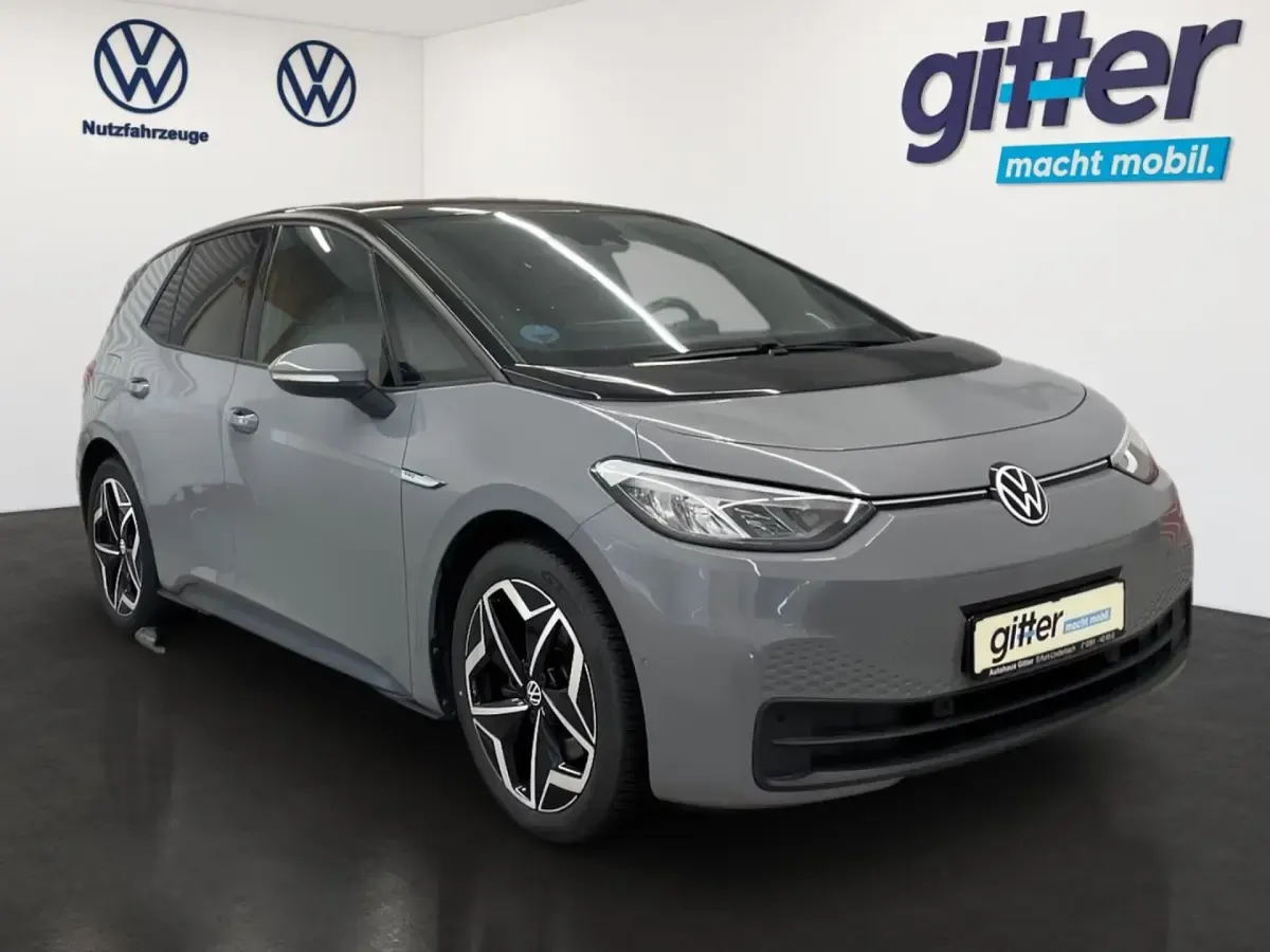 Gebraucht VW ID.3 Pro Performance 150 kW (204 PS) 2022 Mondsteingrau Kleinwagen