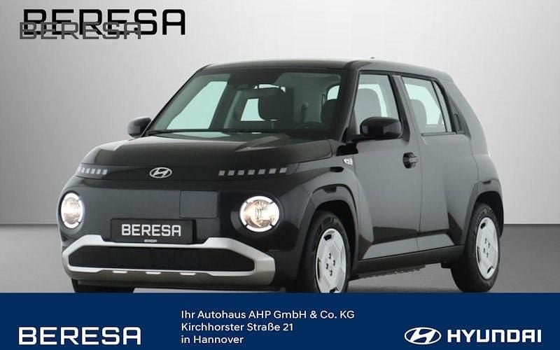 Schwarz Neu 2025 Hyundai Inster Select Kleinwagen | 23.480 € (Guter Preis) - Bild 1/4