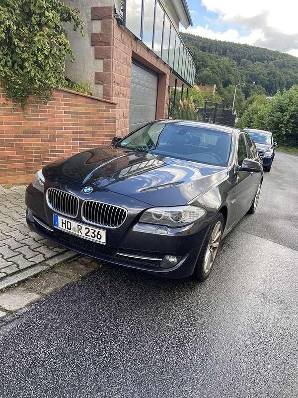 Gebraucht 2011 BMW 528 Sport Line Limousine | 9.500 € (Fairer Preis) - Bild 1/4