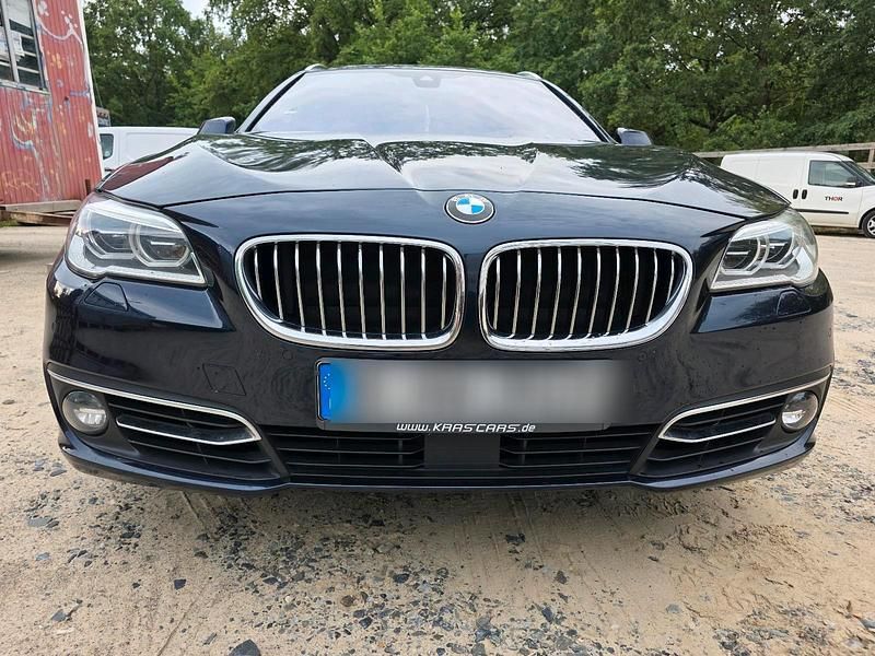 Blau Gebraucht 2014 BMW 535 Kombi | 13.900 € (Fairer Preis) - Bild 1/4