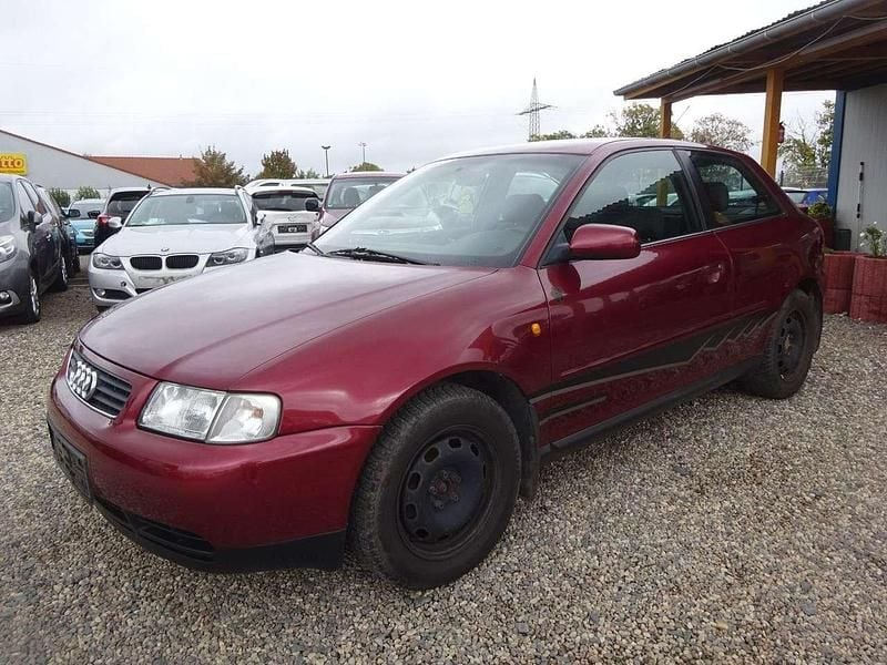Rot Gebraucht 1998 Audi A3 Ambition Limousine | 500 € (Superpreis) - Bild 1/4