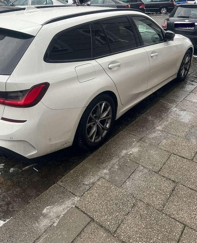 Gebraucht BMW 320 190 PS (139 kW) 2020 Weiß Kombi
