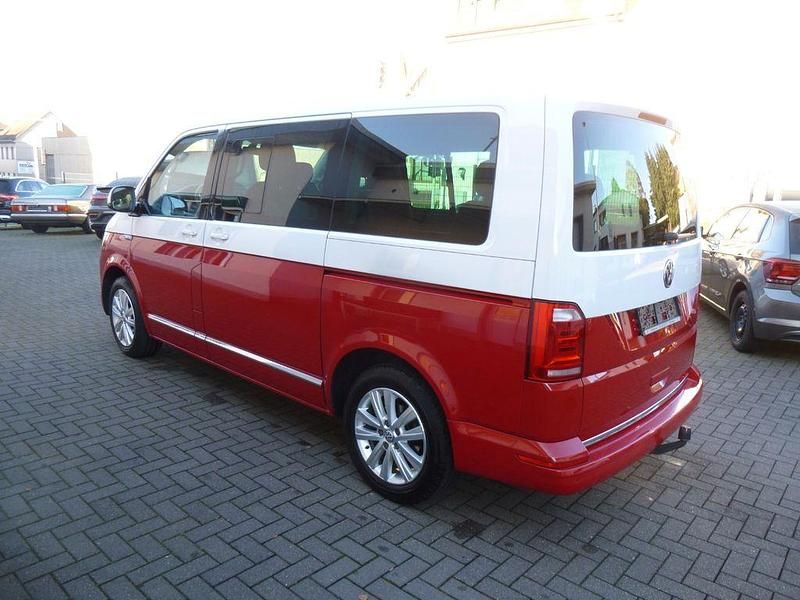 Gebraucht VW Transporter Highline 204 PS (150 kW) 2016 Rot Van