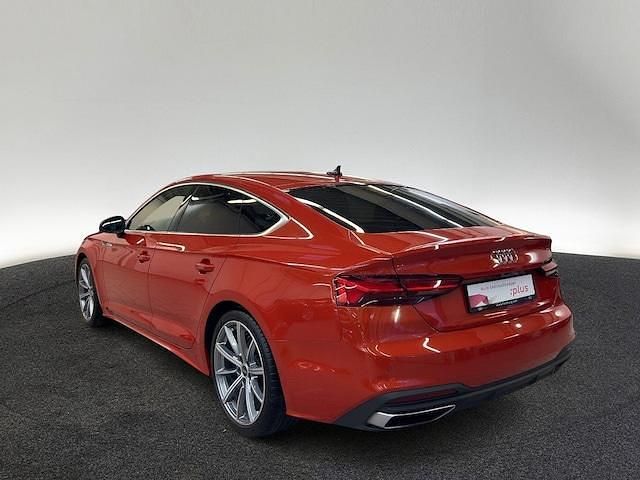 Gebraucht Audi A5 Sportback Ambiente 204 PS (150 kW) 2022 Individuallackierungen audi exclusive Kleinwagen