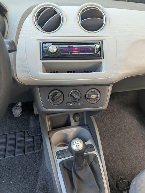 Gebraucht Seat Ibiza 86 PS (63 kW) 2009 Weiß Limousine