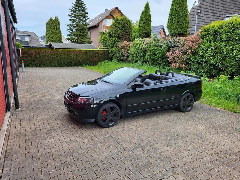 Schwarz Gebraucht 2002 Opel Astra Cabriolet Cabrio | 2.700 € (Fairer Preis) - Bild 1/4