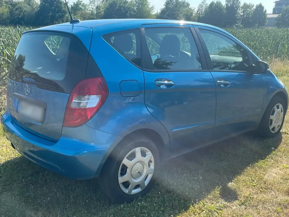 Gebraucht Mercedes A170 116 PS (85 kW) 2009 Blau Kleinwagen