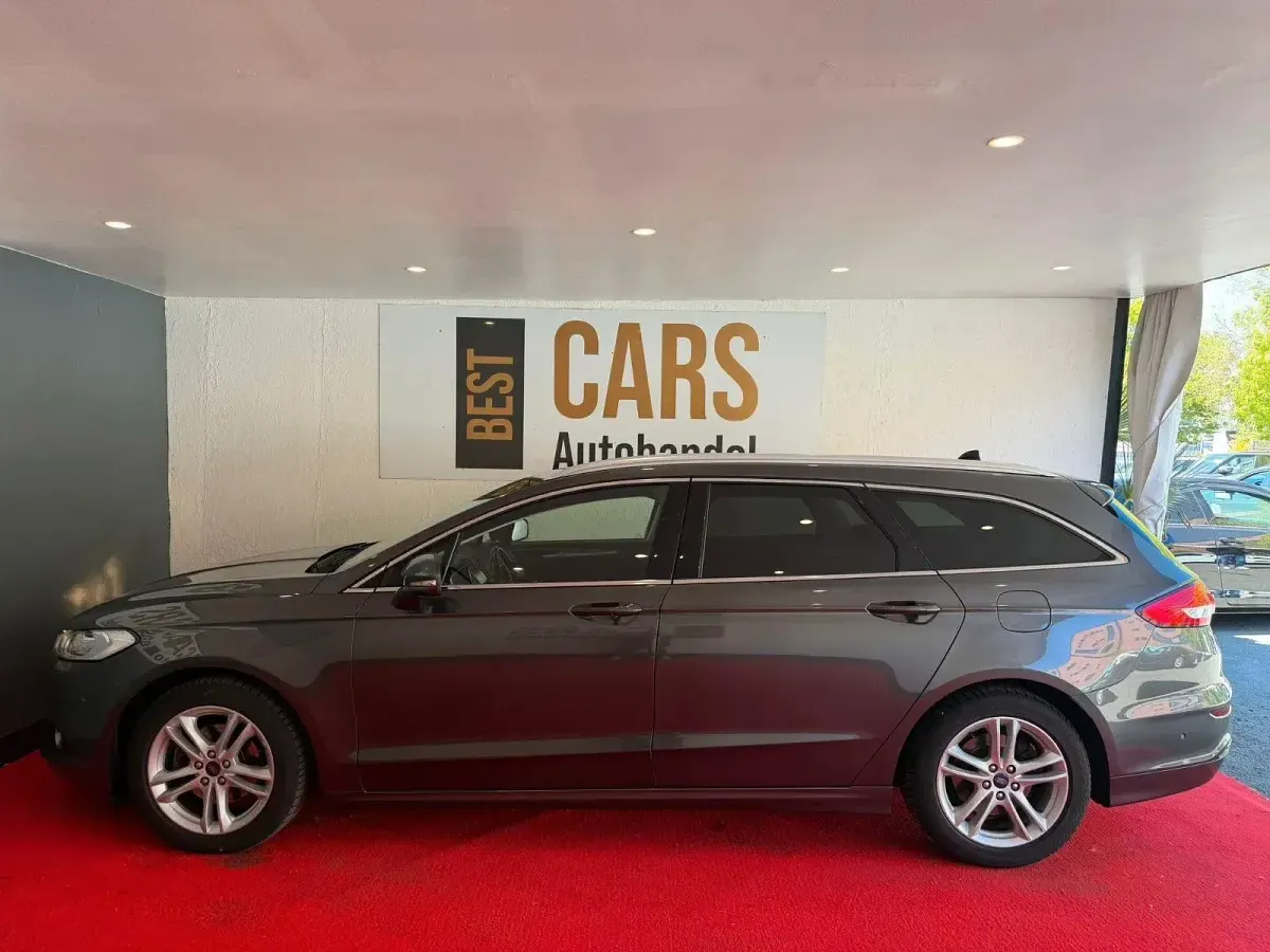 Gebraucht Ford Mondeo Titanium 165 PS (121 kW) 2018 Grau Limousine
