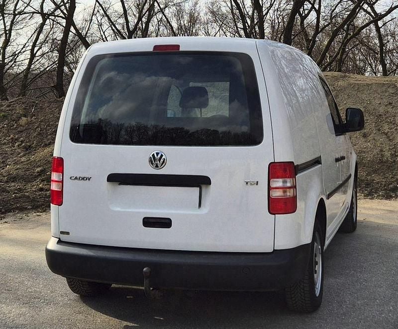 Gebraucht VW Caddy 102 PS (75 kW) 2011 Weiß Van / Kleinbus