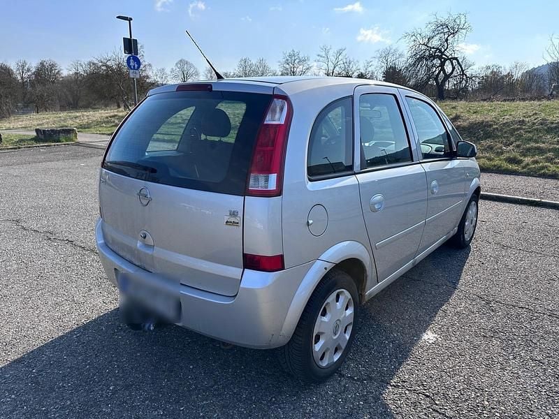 Gebraucht Opel Meriva 100 PS (73 kW) 2005 Silber Van / Kleinbus
