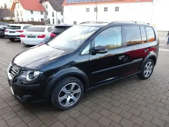 Gebraucht VW Touran Cross 170 PS (125 kW) 2009 Schwarz Van / Kleinbus