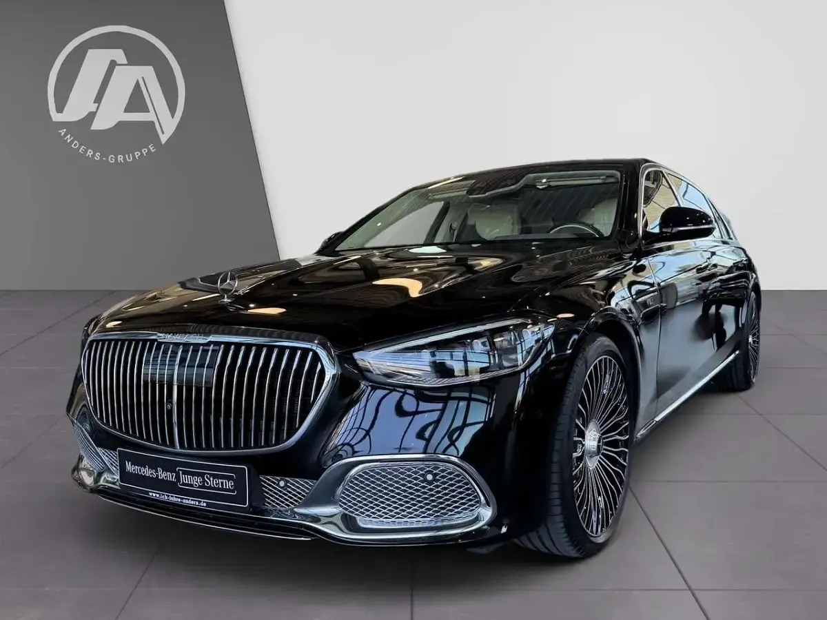 Gebraucht Mercedes S680 Maybach 612 PS (450 kW) 2023 Obsidianschwarz Limousine