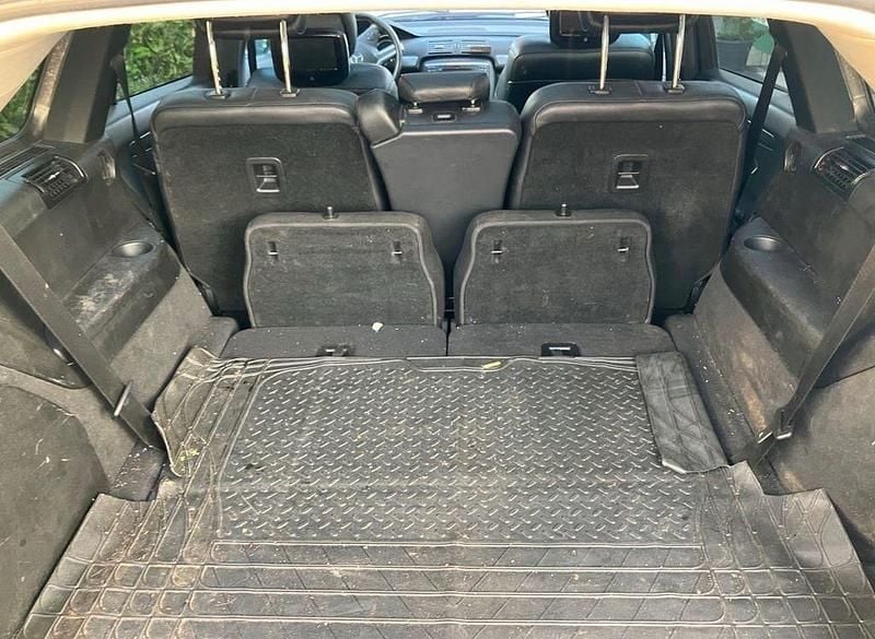 Gebraucht Mercedes R350 265 PS (194 kW) 2011 Grau Van / Kleinbus