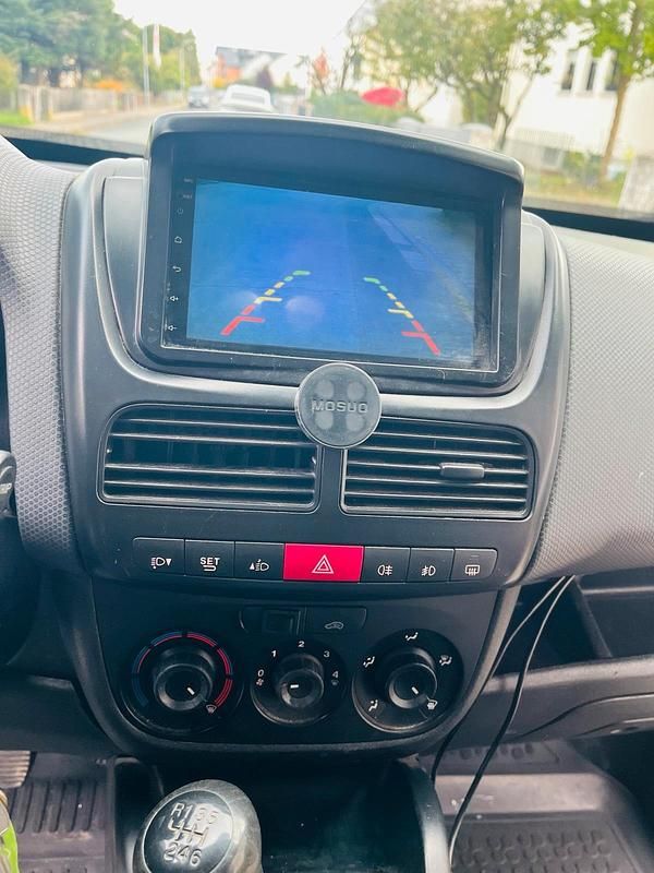 Gebraucht Fiat Doblò 90 PS (66 kW) 2014 Weiß Van / Kleinbus