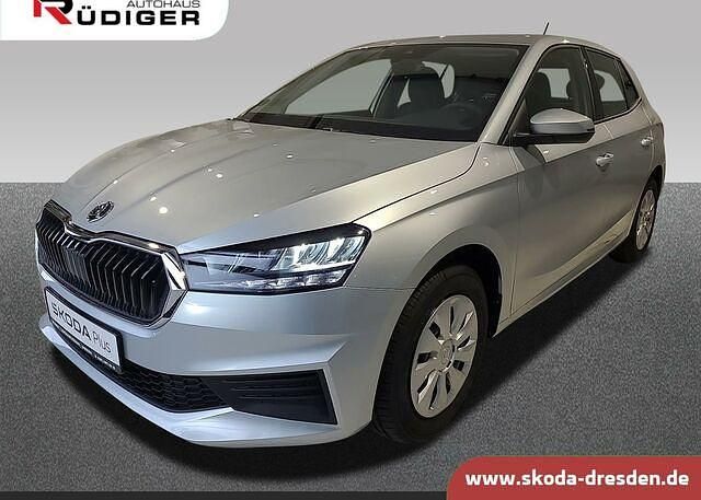 Gebraucht Skoda Fabia Active 65 PS (47 kW) 2023 Silber Kleinwagen