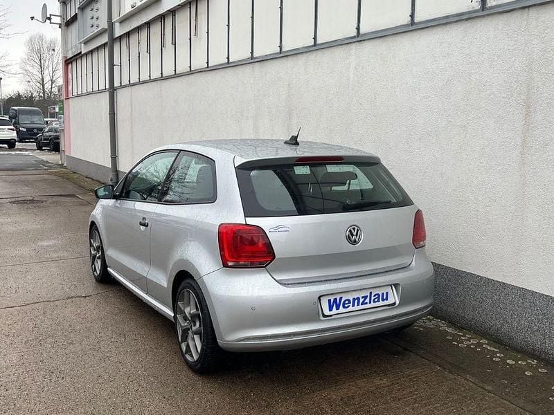 Gebraucht VW Polo Comfortline 75 PS (55 kW) 2014 Silber Kleinwagen