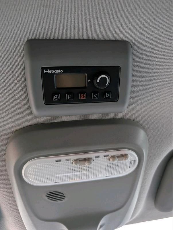 Gebraucht Opel Vivaro 2011 Silber Van / Kleinbus